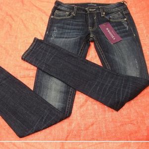 NWT Vigoss "The Thompson" Skinny Jeans
